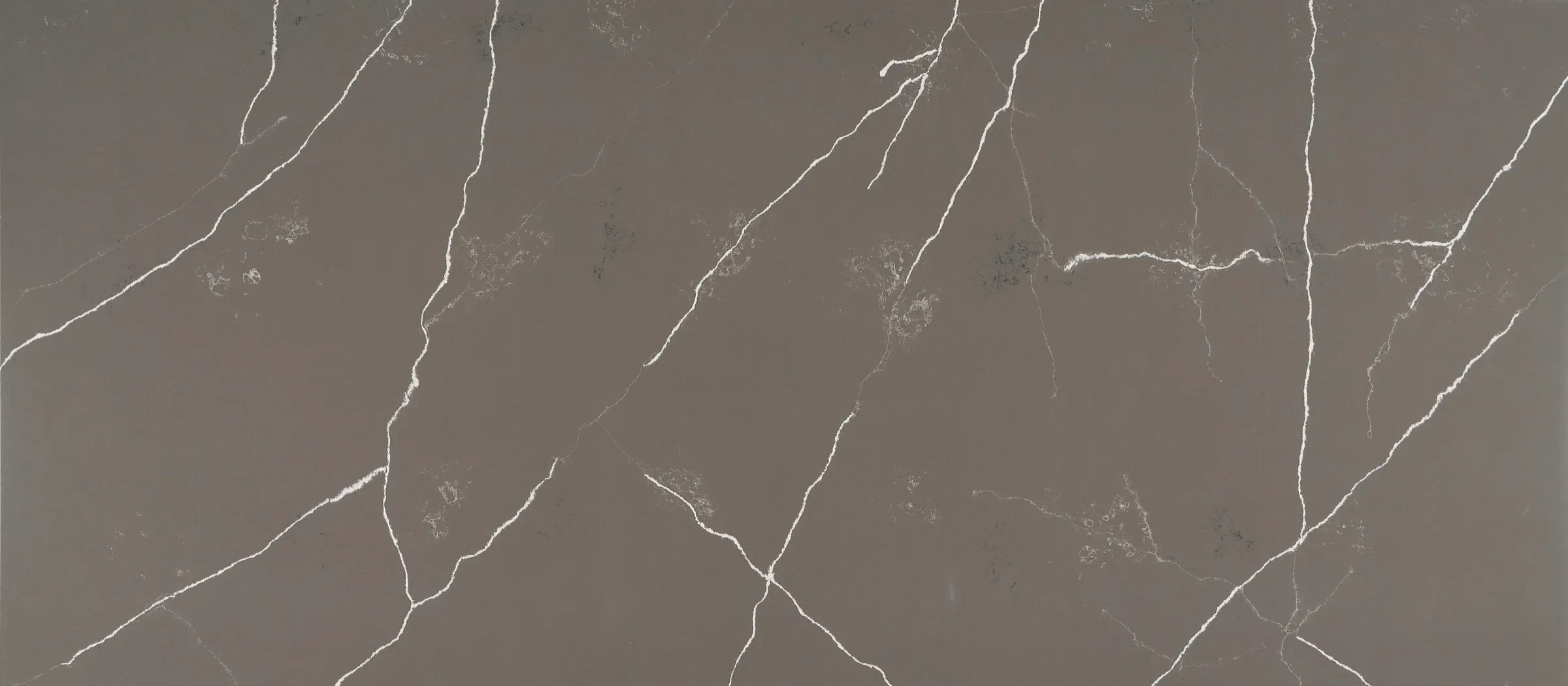 Full-slab photo of Calacatta 6704 quartz