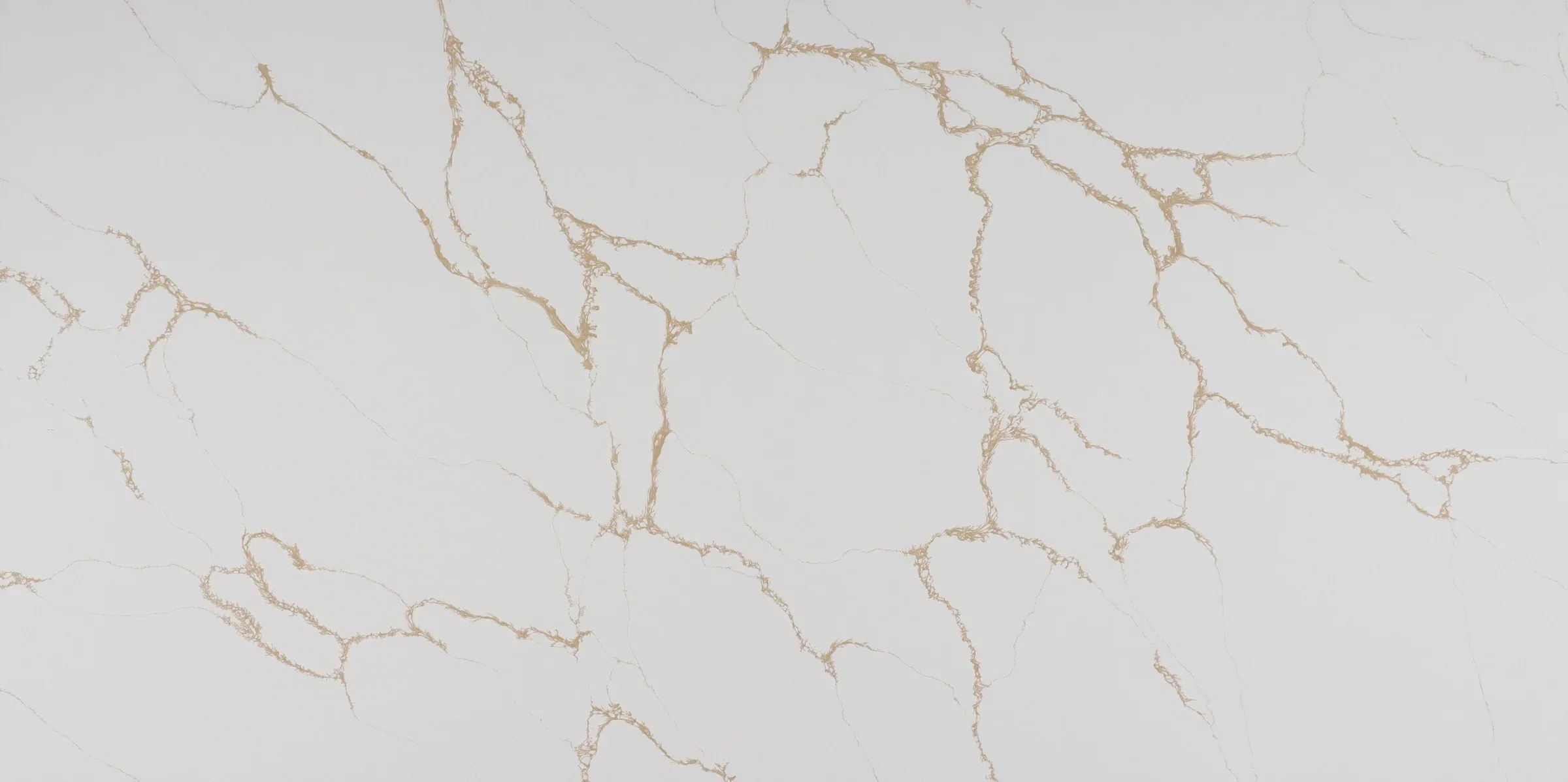 Full-slab photo of Calacatta 6714 Gold quartz